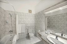 Giftun Azur Resort - Beispiel Bad Familienzimmer Gartenblick (Zimmercodierung F1G)