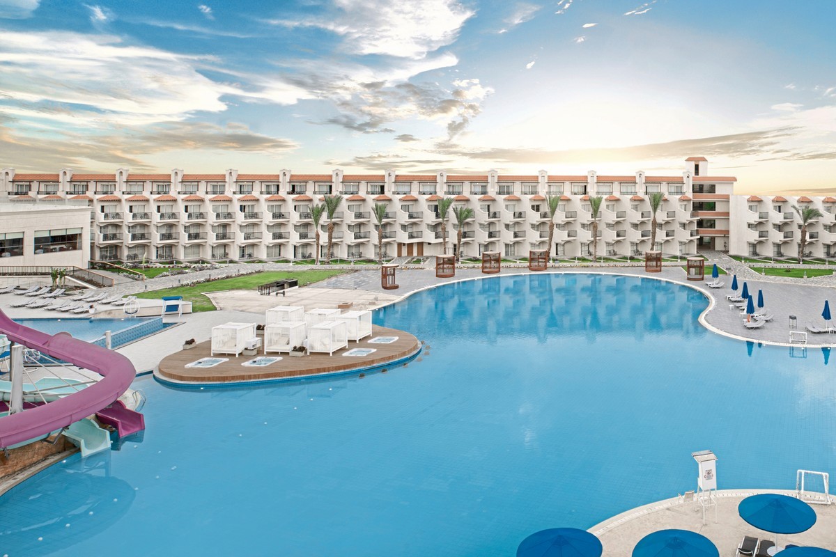 The V Luxury Resort Sahl Hasheesh
