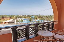 Calimera Blend Paradise - Beispiel Balkon Doppelzimmer Superior Poolblick (Zimmercodierungen DSP & DCP)