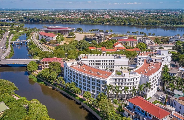 Silk Path Grand Hue Hotel