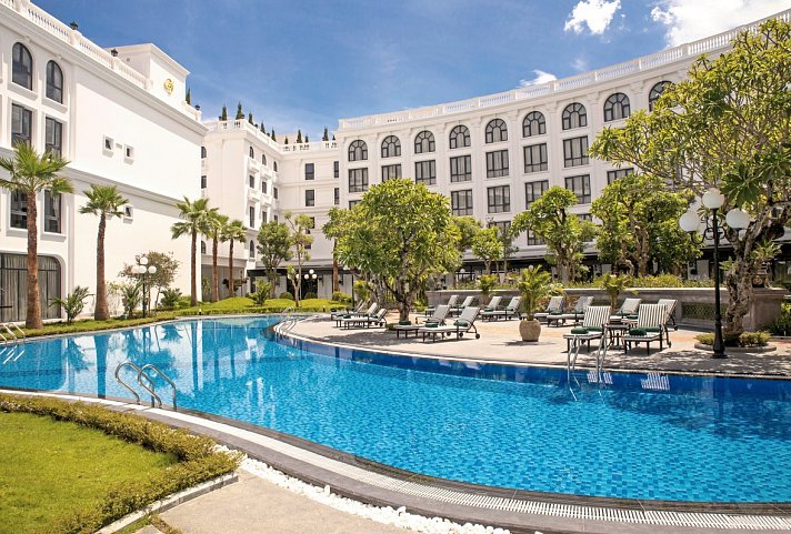 Silk Path Grand Hue Hotel