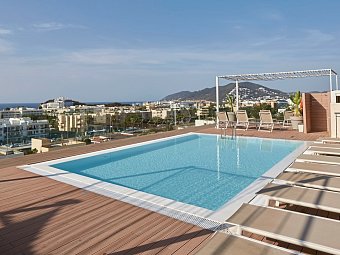 Invisa Aparthotel Casa Luis