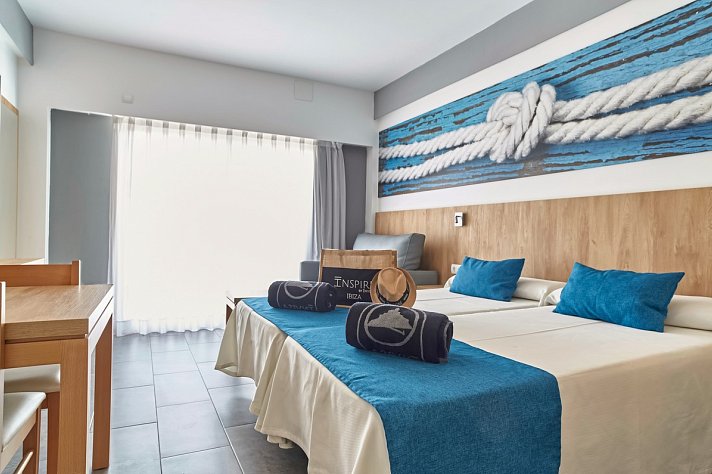Invisa Aparthotel Casa Luis
