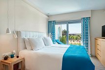 7Pines Resort Ibiza · Destination by Hyatt - Laguna Suite Swim Up (Zimmercodierung WBQ)