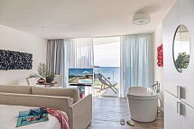 ME Ibiza - Wohnbeispiel Extra ME + Juniorsuite Meerblick (mit Terrasse) (Zimmercodierung J1M)