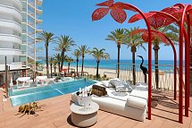 Ushuaïa Ibiza Beach