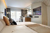 Ushuaïa Ibiza Beach - Wohnbeispiel Doppelzimmer Superior Swim-Up (Club) (Zimmercodierung DSQ)