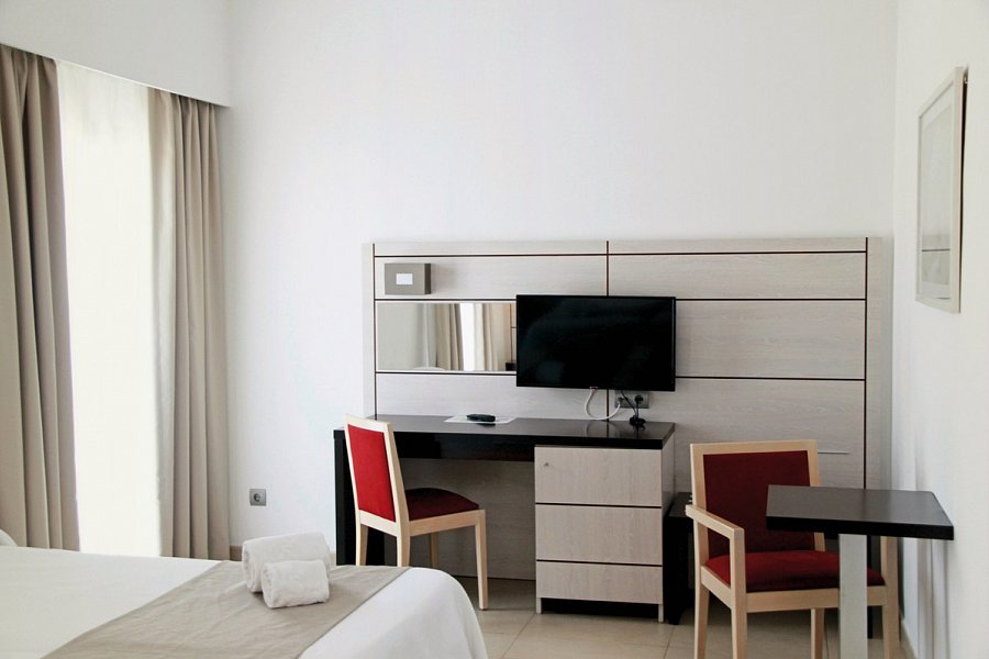 Puchet - Wohnbeispiel Dreibettzimmer (Zimmercodierung TB1)
