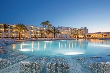 Grand Palladium White Island Resort & Spa