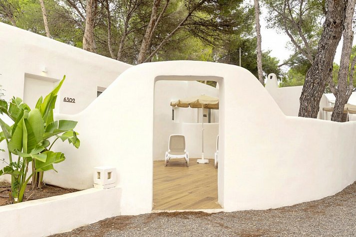 FERGUS Style Punta Arabí - Beispiel Terrasse (Zimmercodierung DS1)