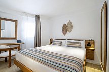 FERGUS Style Punta Arabí - Wohnbeispiel Doppelzimmer Standard (Zimmercodierung DG1)