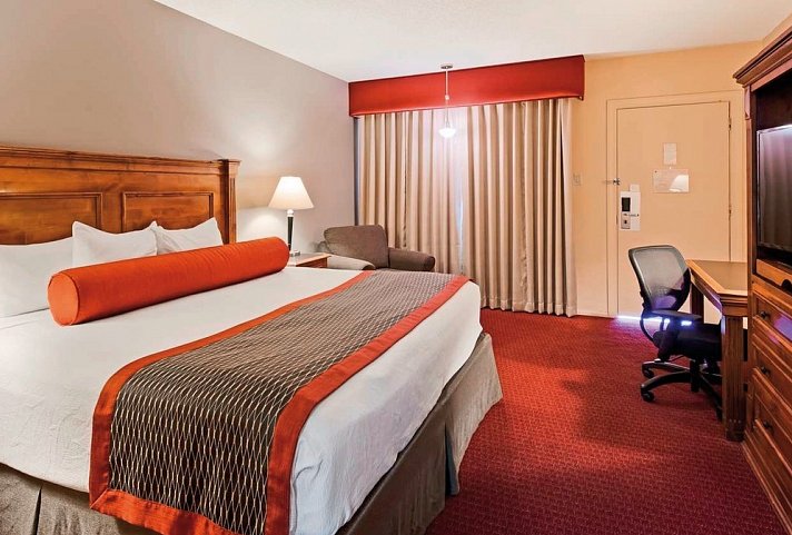 Best Western Plus King's Inn & Suites - Wohnbeispiel Standard Room (Zimmercodierung UG1)