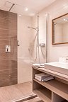 Ferienclub Bellevue am Walchsee - Beispiel Bad Appartement Bergseite (Zimmercodierung AB1)