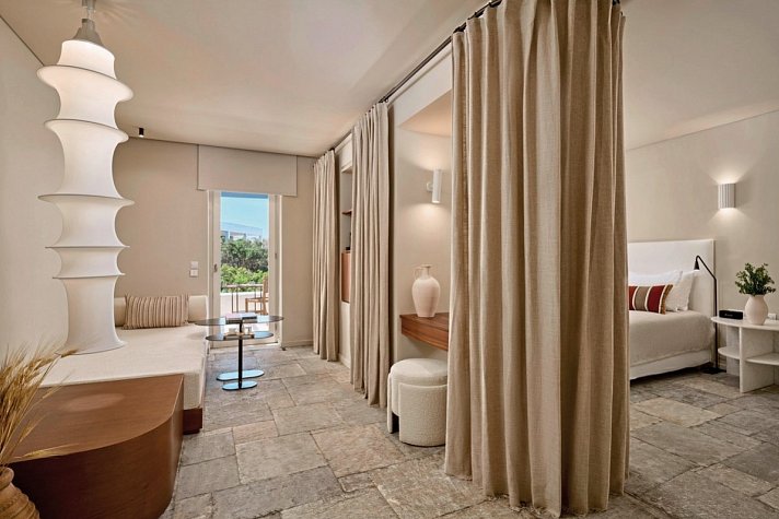 Mykonos Theoxenia