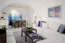 Mykonos Grand Hotel & Resort - Deluxe Suite