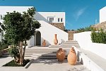 Deos Mykonos - A Myconian Collection Hotel
