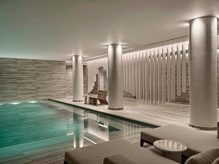 Deos Mykonos - A Myconian Collection Hotel