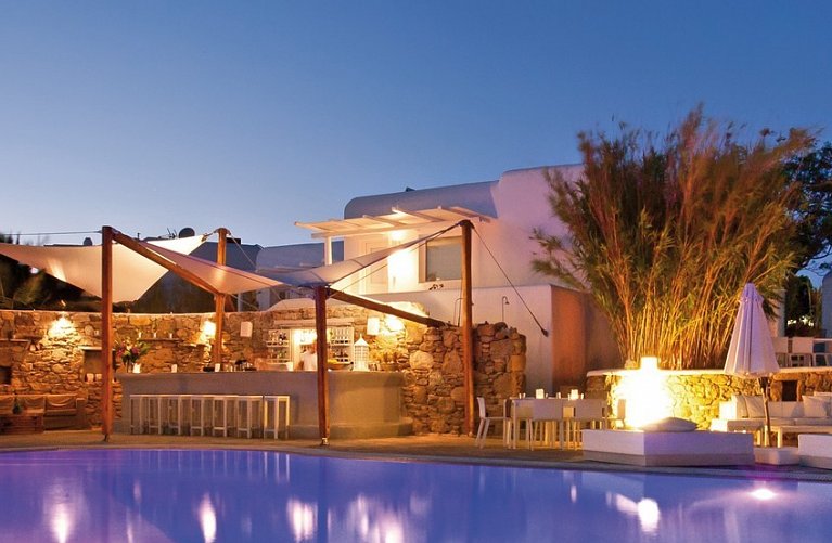 Ostraco Suites