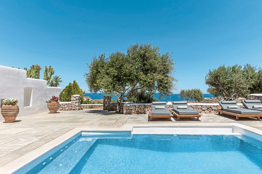 Anema Luxury Suites and Villas - Wohnbeispiel Skiron Suite 2 Schlafzimmer mit Meerblick (Zimmercodierung WBM)