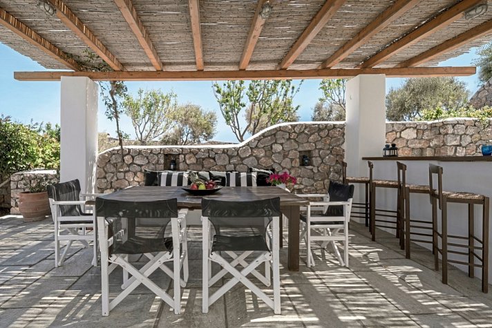 Anema Luxury Suites and Villas