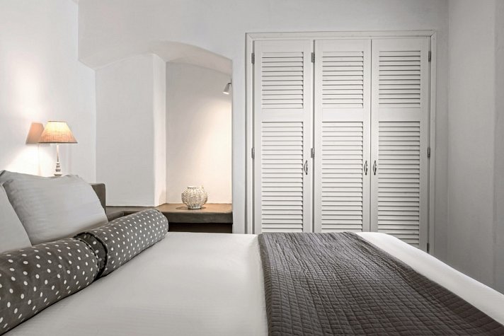 Anema Luxury Suites and Villas