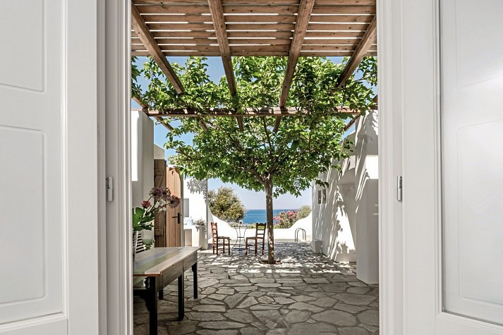 Anema Luxury Suites and Villas - Wohnbeispiel Vorias Suite mit Meerblick (Zimmercodierung W1M)