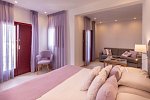 MAR n MAR Crown Hotel and Suites