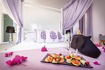 MAR n MAR Crown Hotel and Suites