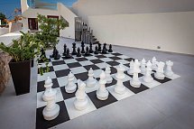 MAR n MAR Crown Hotel and Suites