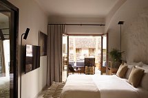 Radisson Blu Zaffron - Wohnbeispiel Doppelzimmer Premium mit privatem Pool (Zimmercodierung DM1)