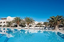 Santo MiraMare Resort