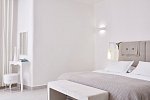 Santo MiraMare Resort