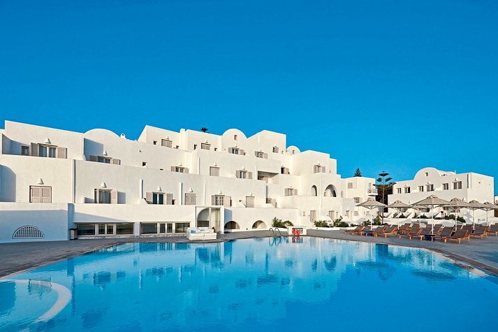 Santorini Palace