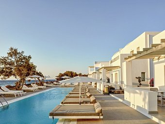 Costa Grand Resort & Spa