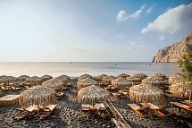 Kamari Beach