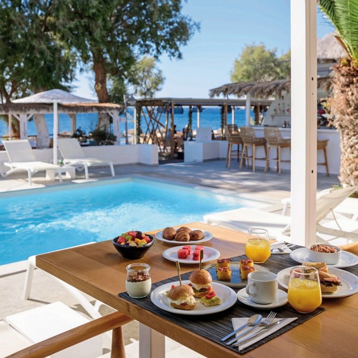 Alesahne Beach Hotel