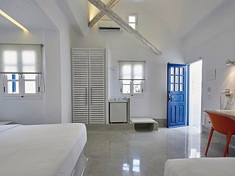 Kouros Village - Wohnbeispiel Dreibettzimmer (Zimmercodierung TB1)