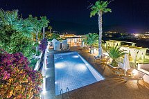 Marcos Beach Hotel