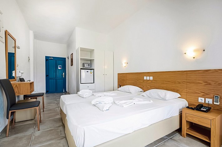 Marcos Beach Hotel