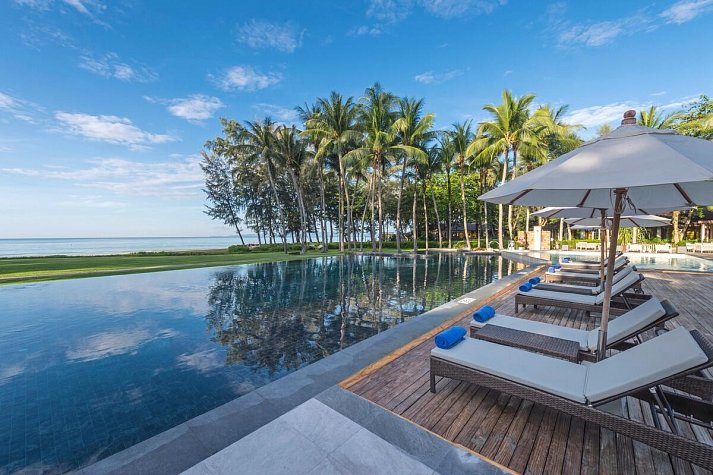 Dusit Thani Krabi Beach Resort