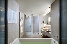 Amari Vogue Resort - Badbeispiel Deluxe (Zimmercodierungen UD1 & UM1)