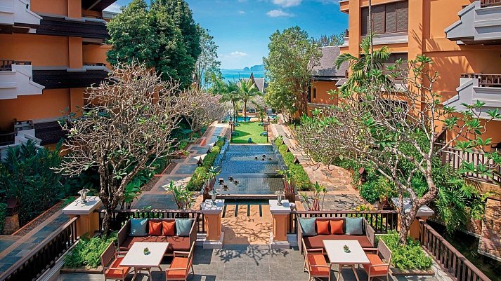 Amari Vogue Resort