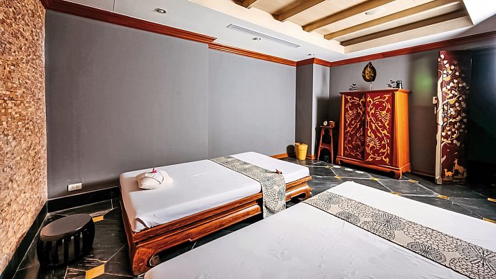 Amari Vogue Resort