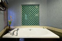 Peace Laguna Resort - Badbeispiel Superior Cottage (Zimmercodierung US2)