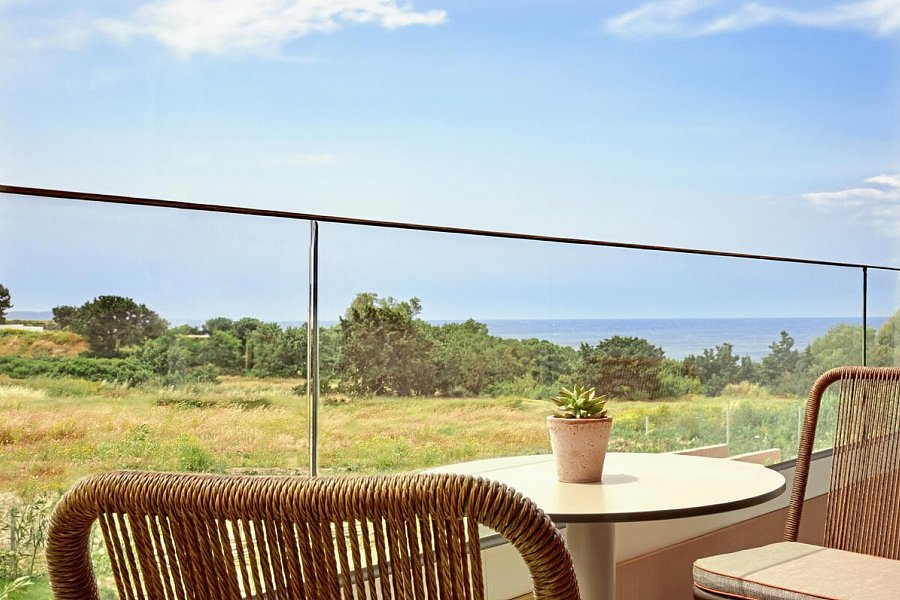 Zeus Kos Beach - Wohnbeispiel Doppelzimmer Deluxe seitl. Meerblick (Zimmercodierung DDN)