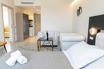 Cavo D'oro - Wohnbeispiel Suite Premium Meerblick (Zimmercodierung WMM)