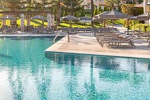 Horizon Beach Resort - Modellbild, Pool, KI-modifiziert