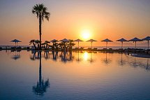 Neptune Luxury Resort