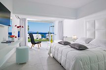 Dimitra Beach Hotel & Suites - Wohnbeispiel Bungalow Meerblick (Zimmercodierung B1M)