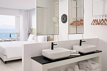 Dimitra Beach Hotel & Suites - Wohnbeispiel Juniorsuite Meerblick (Zimmercodierung J1M)